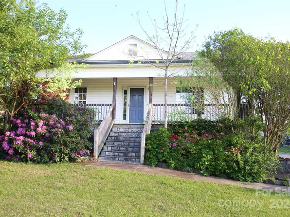 209 Pineburr Ave SW, Valdese, NC 28690