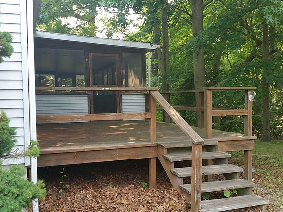 4th image of 408 South Dr