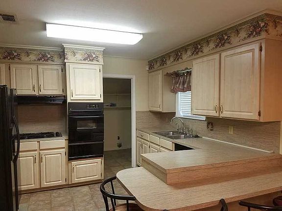 5th image of 4303 Mercury St
