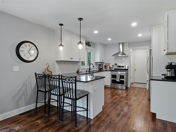 5th image of 3911 Cottonwood Drive