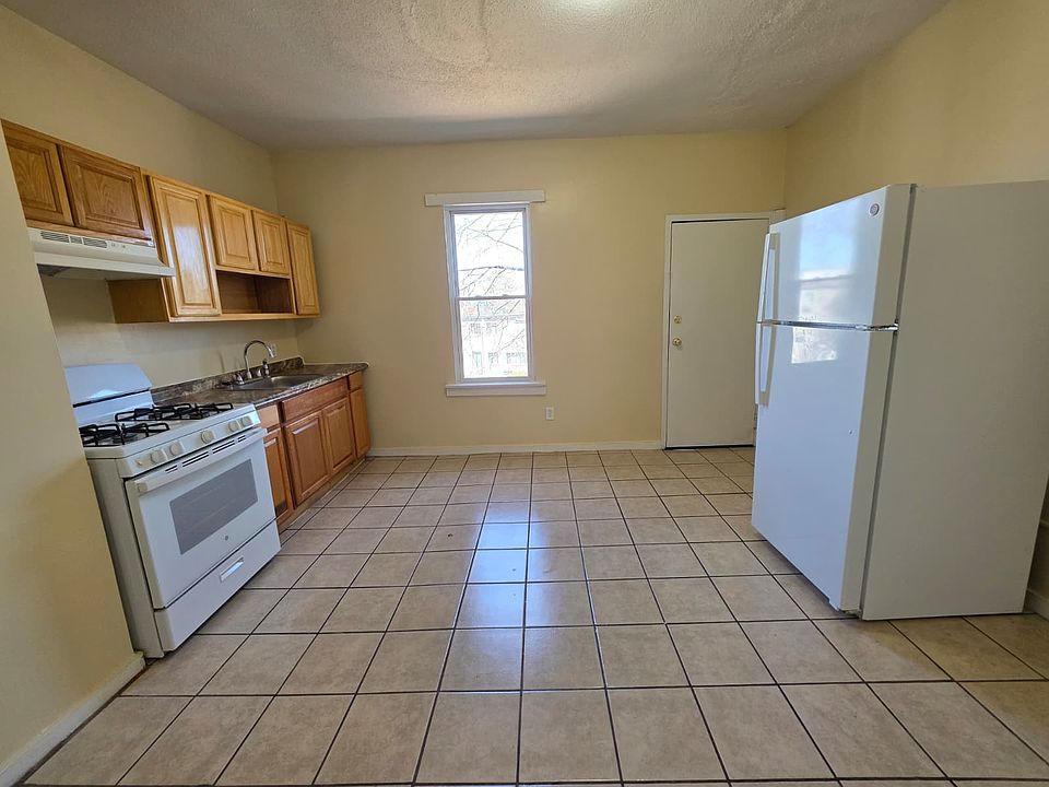 1st image of 33 Dickerman St #4A