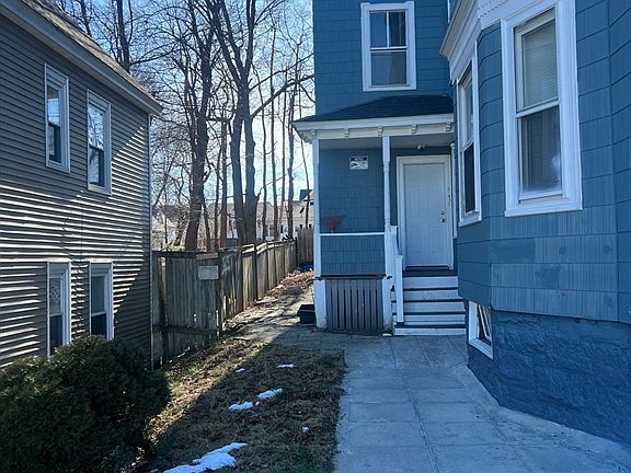 2nd image of 52-54 Olive Ave