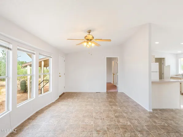 11450 W Picture Rocks Rd, Tucson, AZ 85743