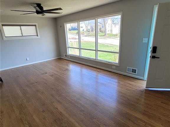 2nd image of 508 N Morse Ave