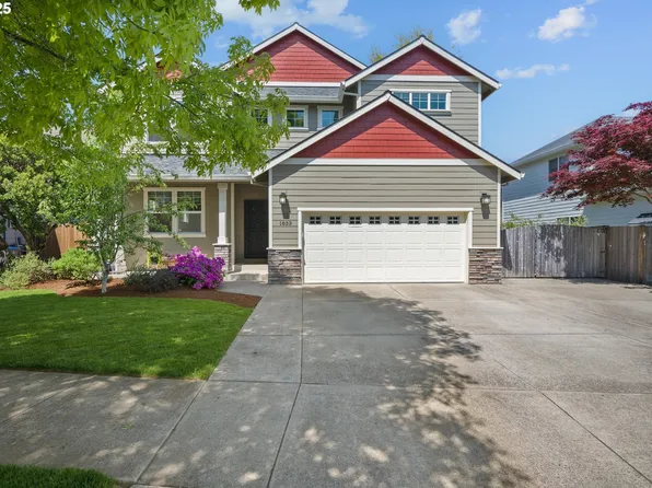 1833 NW Cottonwood Dr, McMinnville, OR 97128
