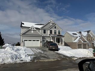 5 Katsie Ct, Fort Thomas, KY 41075