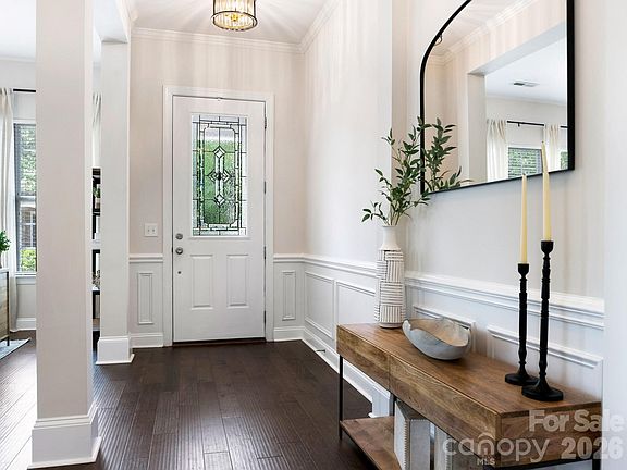 4th image of 1717 Sutters Mill Way