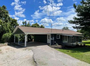 1415 Trogdon Ln, Bedford, IN 47421