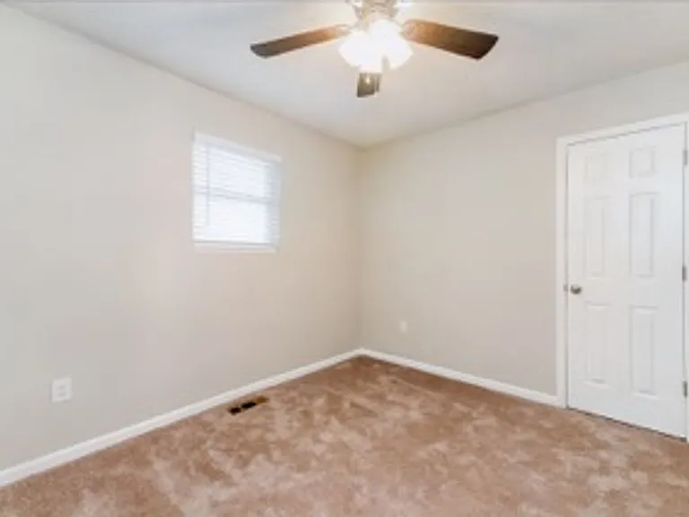 525 Stinson Dr #A9 — Photo 12