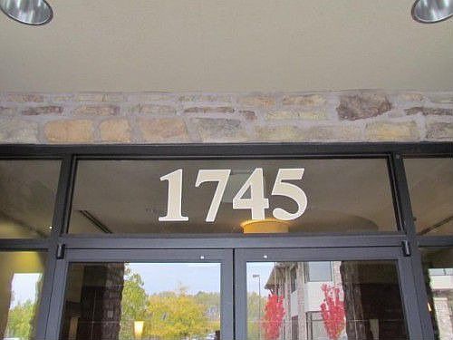 4th image of 1745 Creekside Dr