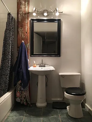 Rented by Carnegie Management Inc | media 20