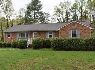 2300 Woodmont Dr, North Chesterfield, VA 23235