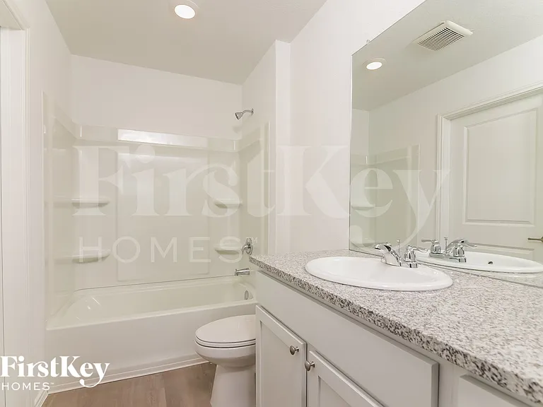 4530 Emma Way — Photo 14