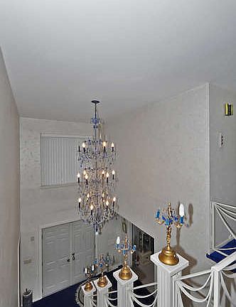3rd image of 5323 Coyle Ave