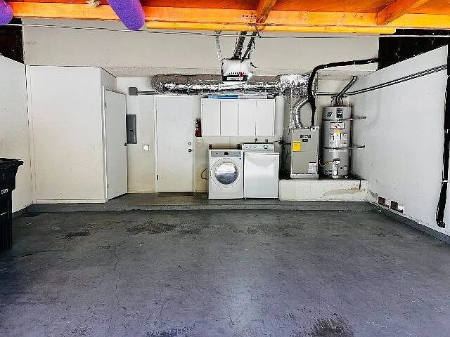 2204 Plaza De Las Flores — Photo 68