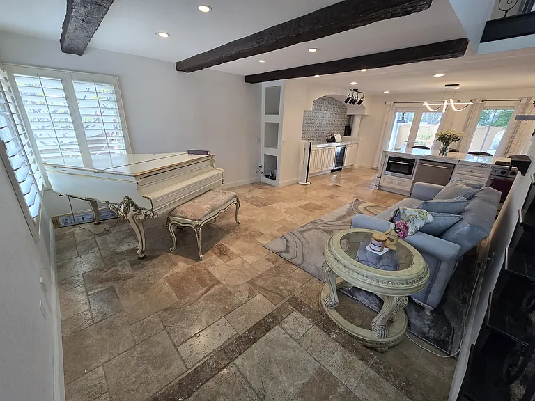12870 Prairie Dog Ave — Photo 14
