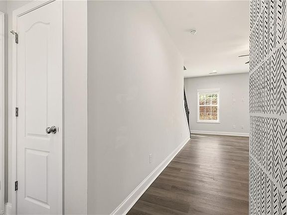 3rd image of 3439 River Farm Dr