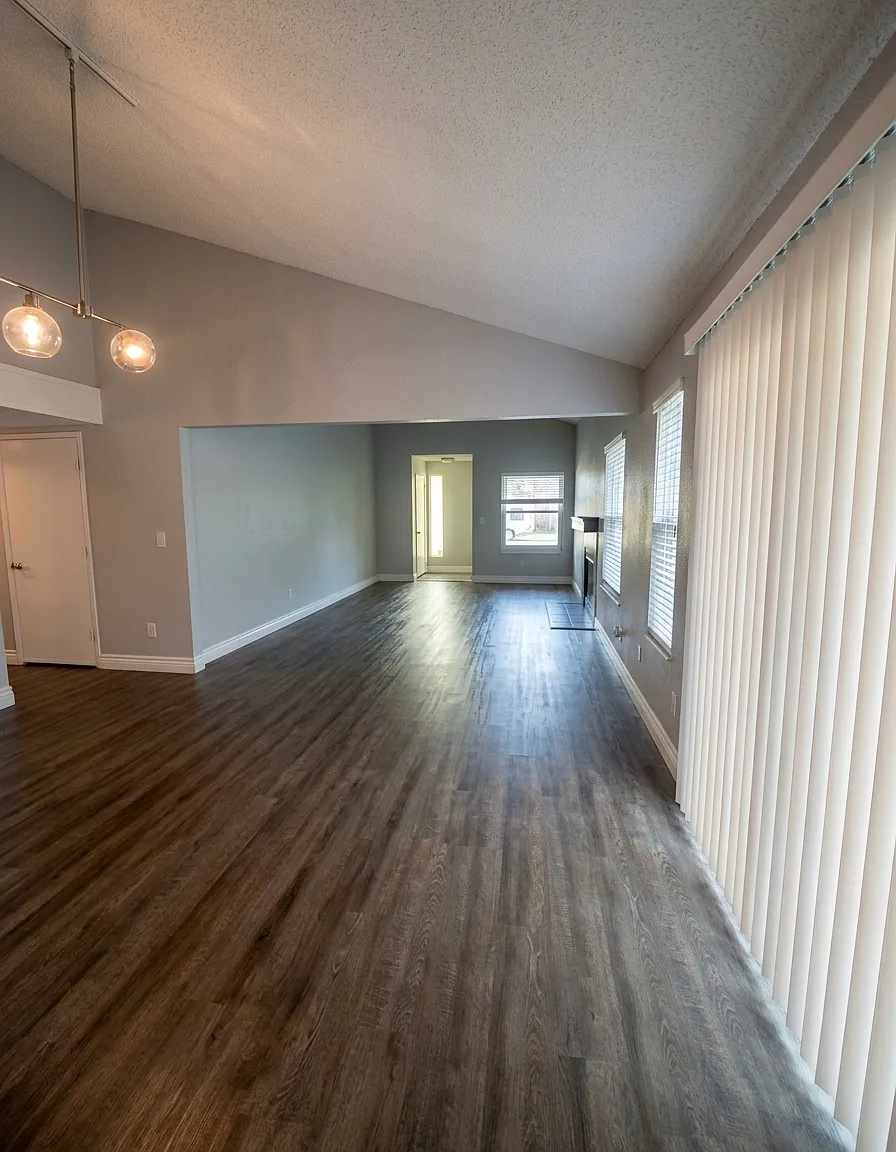 2 bed, 1157 sqft, $2,450 — Photo 3