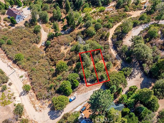 2nd image of 1556 Craghill Dr