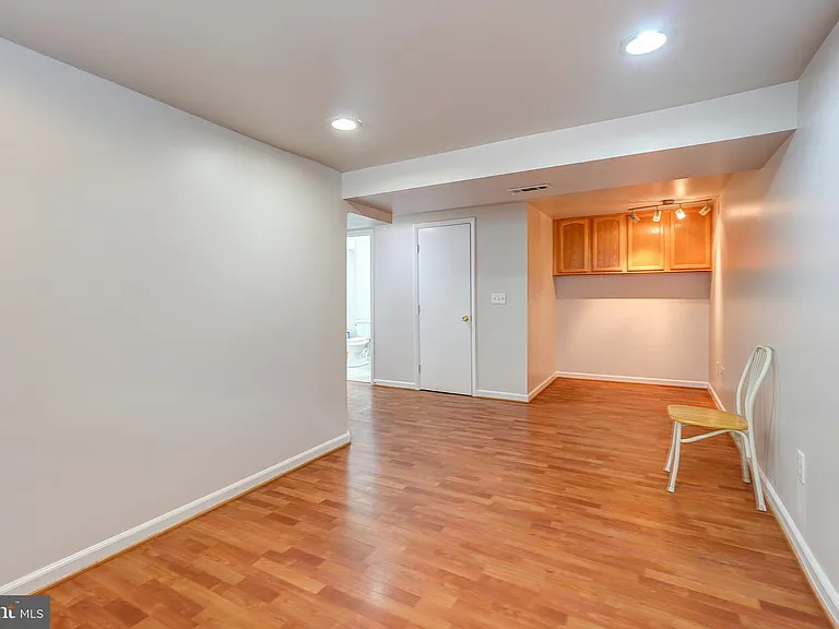 2708 Shanandale Dr — Photo 37