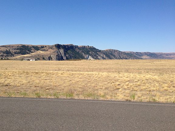 4th image of 44375 Lupine Dr N