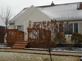 2518 Ardwell Ave, Akron, OH 44312