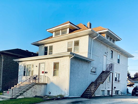 2nd image of 1104 N 17th Ave