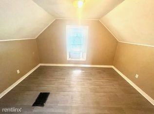 606 S Cedar Ave, Independence, MO 64053