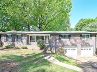 4000 Holland Dr, Douglasville, GA 30135