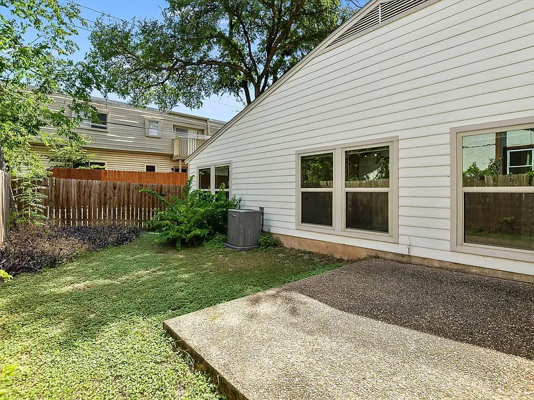 8121 Ceberry Dr #A — Photo 12