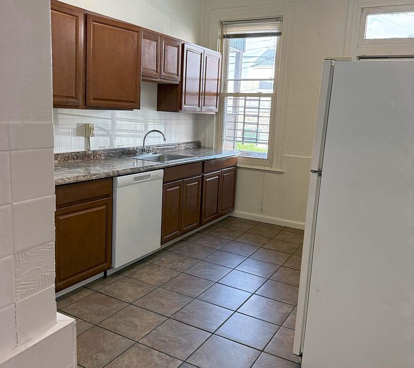 1st image of 3408 Juliet St #1