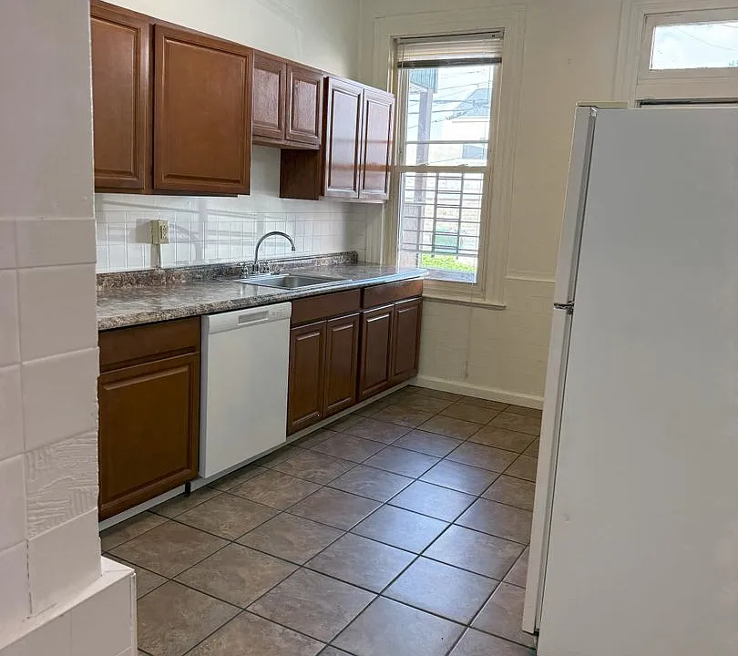 3408 Juliet St #1