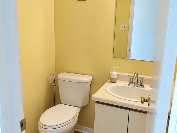 5th image of 1294 Byron Baseline Rd #10