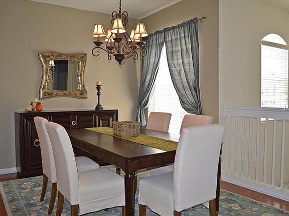 4th image of 7026 Prosperity Cir