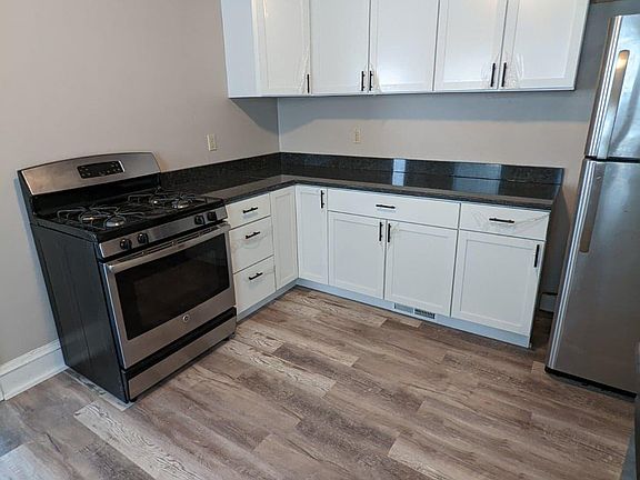 4th image of 3856 E Plankinton Ave
