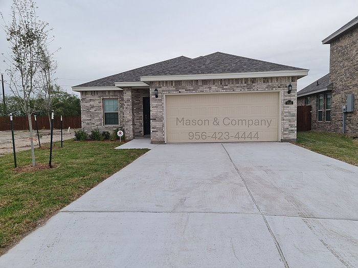1st image of 2547 Cove Real Dr