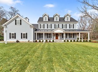 1 Tuttle Ln, Lynnfield, MA 01940