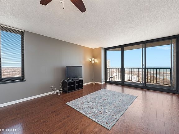 4th image of 3660 N Lake Shore Dr APT 4206