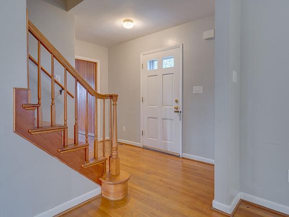 5th image of 708 Wren Dr