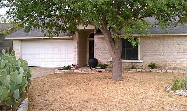 1st image of 1320 Texas Oak Way