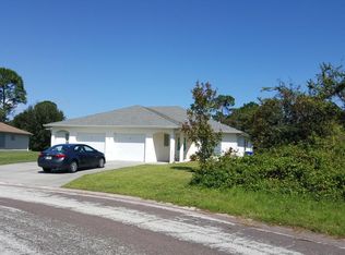 118 Ormond Ct, Sebastian, FL 32958