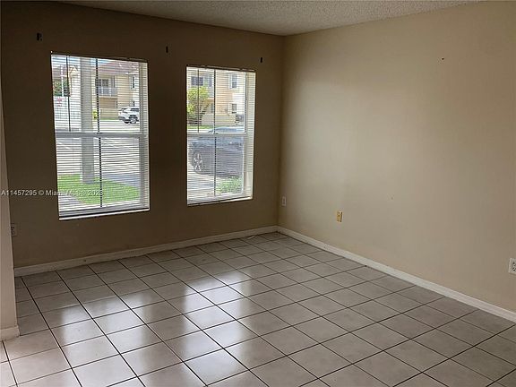 3rd image of 9187 Fontainebleau Blvd #405