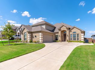 1705 Stags Leap Trl, Kennedale, TX 76060