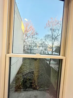 Rented by Delmark Realty LLC | media 26