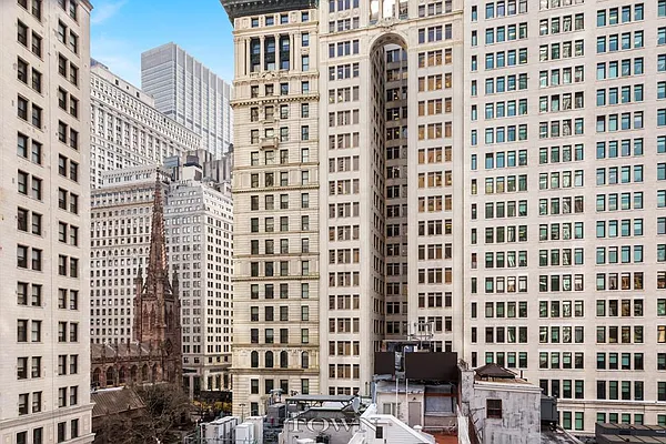 Sold by Town Residential | media 4