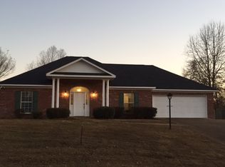 328 Hunters Ridge Dr, Clinton, MS 39056