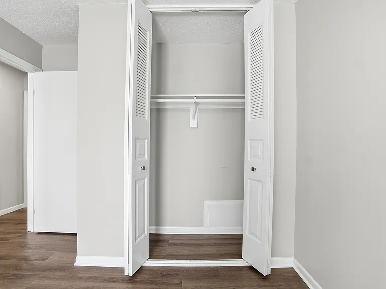 1821 Sheringham W — Photo 23
