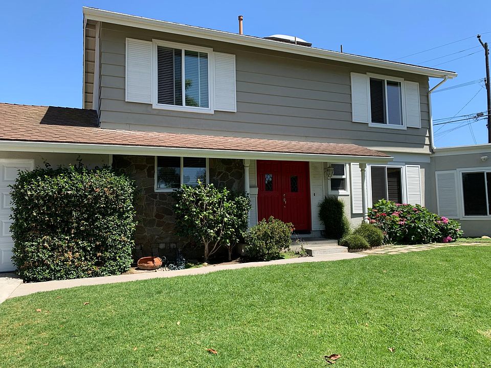 2nd image of 8968 Swallow Ave
