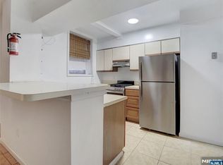 433 Lincoln Ave APT C002g, Orange, NJ