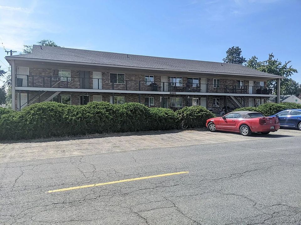 1st image of 304 E Barker St #10